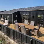 3 Bedroom Lovely In Casa vacanze